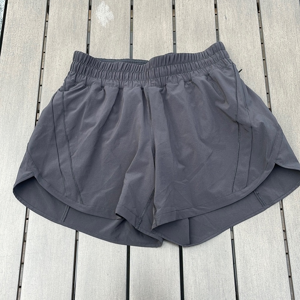 Lululemon Track That Shorts 5” size 8 black